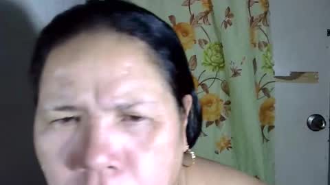 Snapshot of hottycrissy4u chatting on 28, 4, 2026 hottycrissy4u online show from 28, 4, 2026