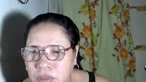 Snapshot of hottycrissy4u chatting on 4, 5, 2026 hottycrissy4u online show from 4, 5, 2026