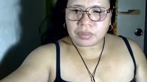 Snapshot of hottycrissy4u chatting on 11, 5, 2026 hottycrissy4u online show from 11, 5, 2026