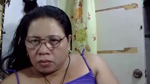 Snapshot of hottycrissy4u chatting on 22, 5, 2026 hottycrissy4u online show from 22, 5, 2026
