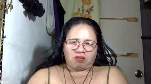 Snapshot of hottycrissy4u chatting on 2, 6, 2026 hottycrissy4u online show from 2, 6, 2026