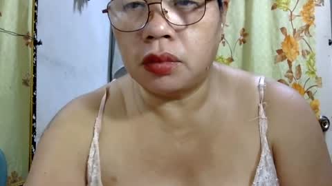 Snapshot of hottycrissy4u chatting on 27, 7, 2026 hottycrissy4u online show from 27, 7, 2026