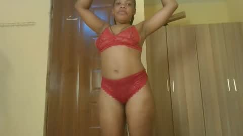 Hottykiki online show from 19, 9, 2025