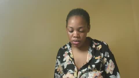 Hottykiki online show from 7, 10, 2025