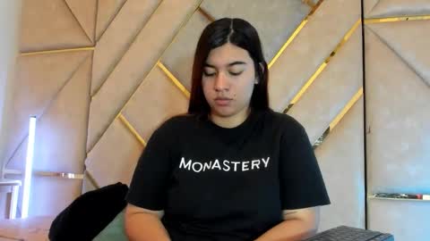   online show from 10, 1, 2026