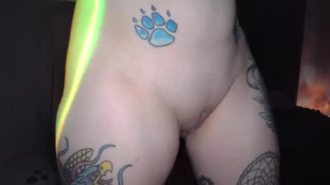 Lili Vixen online show from 19, 4, 2026