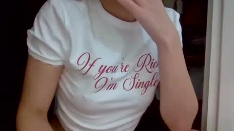 Hotwixx online show from 4, 1, 2025