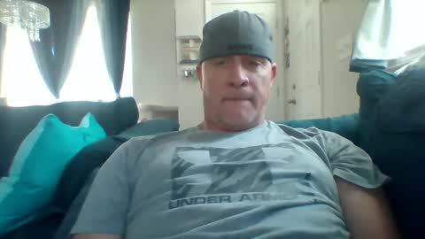 Snapshot of hotyummycock69 chatting on 18, 9, 2025 hotyummycock69 online show from 18, 9, 2025