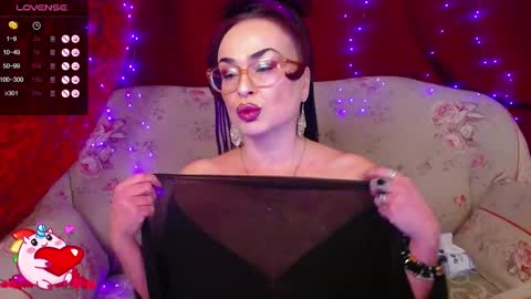 Hotzlata online show from 11, 2, 2025