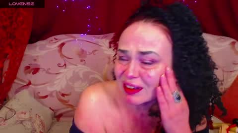 Snapshot of hotzlata chatting on 2, 5, 2026 Hotzlata online show from 2, 5, 2026
