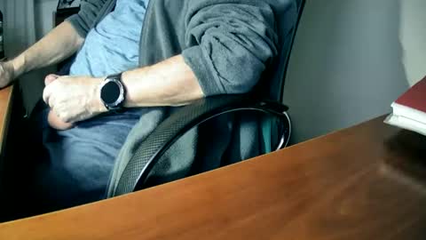 Snapshot of hpeter111 chatting on 25, 2, 2025 Peter online show from 25, 2, 2025