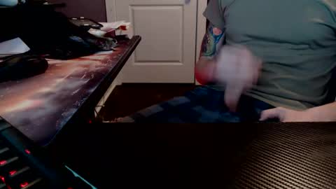 hrnysoldier92 online show from 13, 2, 2026