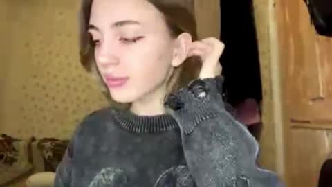 hsiuscherich online show from 19, 11, 2025