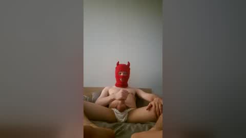 Snapshot of htwinkhfd chatting on 4, 7, 2026 HTwinkFD online show from 4, 7, 2026