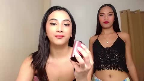 Snapshot of hugeasiancockandrea chatting on 1, 12, 2024 drea online show from 1, 12, 2024