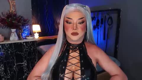 Christine online show from 11, 9, 2025