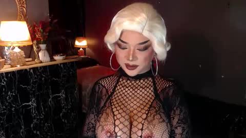 Christine online show from 19, 9, 2025