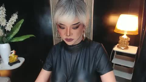 Snapshot of hugecockchristine chatting on 28, 4, 2026 Christine online show from 28, 4, 2026