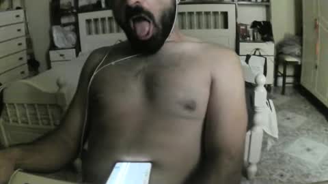 hugeveiny online show from 9, 9, 2025