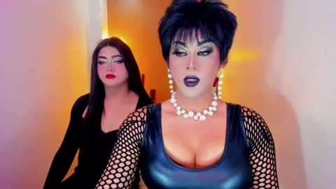 MsLovely online show from 12, 4, 2026