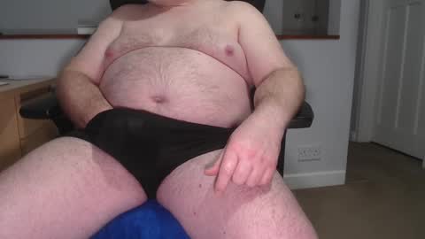 Huggie Bear online show from 18, 2, 2025