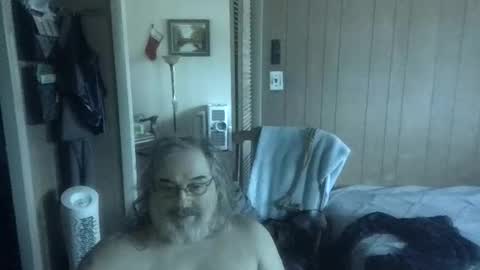 lonely huggy bear online show from 6, 5, 2026
