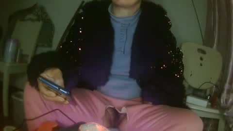 hujiajia520321431 online show from 5, 1, 2026