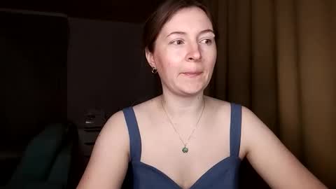 Snapshot of humpygrey chatting on 6, 4, 2026 HumpyGrey online show from 6, 4, 2026