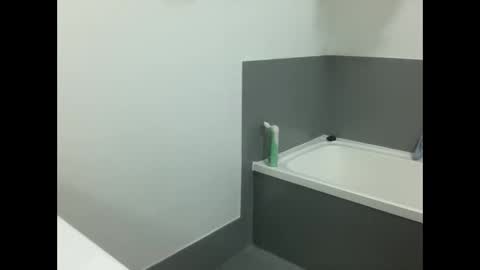 Fit hung nude online show from 8, 1, 2025