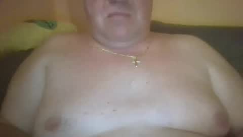Snapshot of hungarianfatcockdady chatting on 25, 5, 2026 vastagfasz magyar apuci online show from 25, 5, 2026