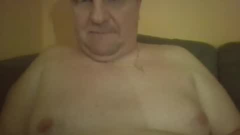 vastagfasz magyar apuci online show from 26, 9, 2025