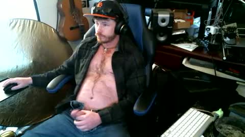 HungGinger4U online show from 21, 1, 2025
