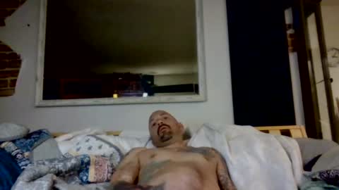 Snapshot of hungherowithoutacape chatting on 3, 7, 2026 hungherowithoutacape online show from 3, 7, 2026