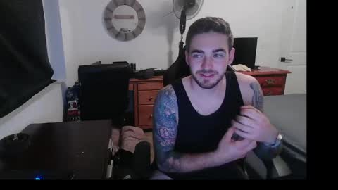 Snapshot of hungmtnman2256 chatting on 20, 3, 2026 hungmtnman2256 online show from 20, 3, 2026