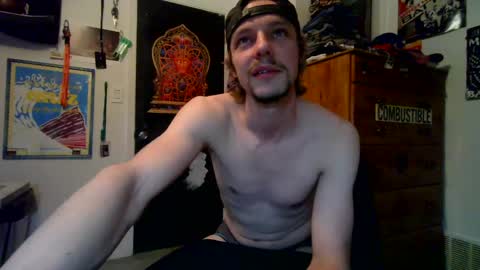 Snapshot of hungtxcock92 chatting on 4, 3, 2025 hungtxcock92 online show from 4, 3, 2025