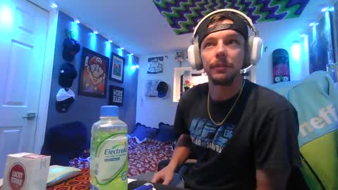 Snapshot of hungtxcock92 chatting on 4, 10, 2025 hungtxcock92 online show from 4, 10, 2025