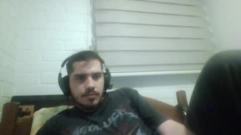 Snapshot of hungweeb chatting on 5, 2, 2025 Rod online show from 5, 2, 2025