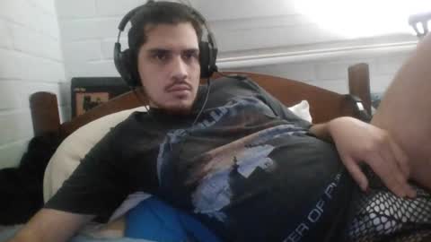 Snapshot of hungweeb chatting on 10, 3, 2025 Rod online show from 10, 3, 2025