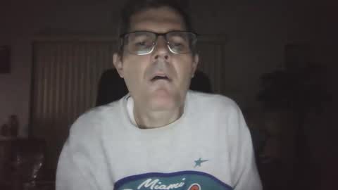 hunkmasclefad458 online show from 14, 5, 2026