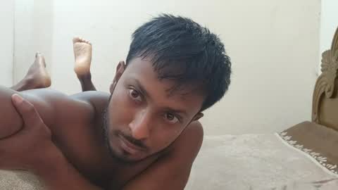 Snapshot of hunky_ariyaan chatting on 15, 5, 2026 Hunky Ariyaan online show from 15, 5, 2026