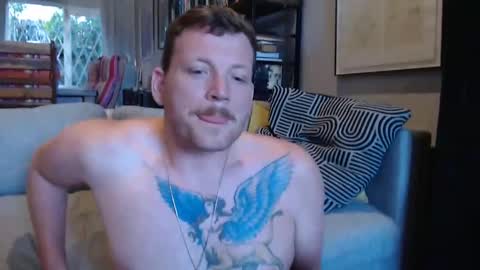 Hunky  Arthur online show from 28, 12, 2024