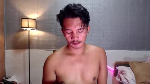 hunkylloyd online show from 20, 2, 2026