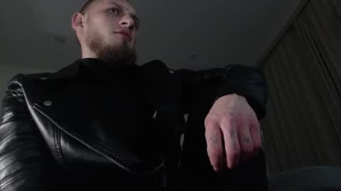 Snapshot of hunkytime chatting on 4, 3, 2025 I AM NOT A DIRECTOR I AM THE BOSS KINGDADDYSIRSTR8ALPHAMASTER online show from 4, 3, 2025