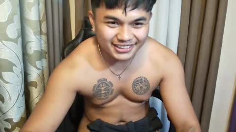 hunkyzeus online show from 26, 5, 2026