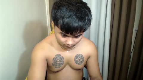 hunkyzeus online show from 4, 6, 2026
