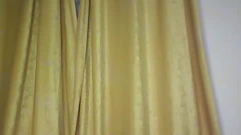 Snapshot of hunsweetpie chatting on 13, 9, 2025 hunsweetpie online show from 13, 9, 2025