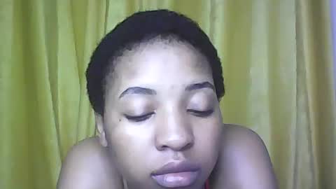 Snapshot of hunsweetpie chatting on 19, 9, 2025 hunsweetpie online show from 19, 9, 2025