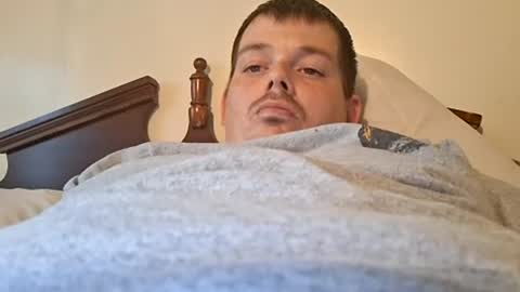 huntdog1221 online show from 12, 6, 2026