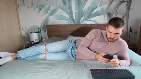 Hunter Bridges online show from 30, 11, 2025