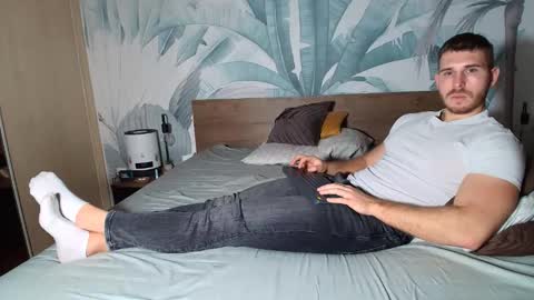 Hunter Bridges online show from 5, 12, 2025